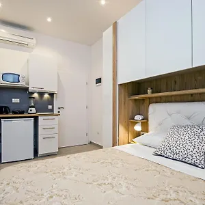 Garzoto Rooms&studios , Rovigno Croazia
